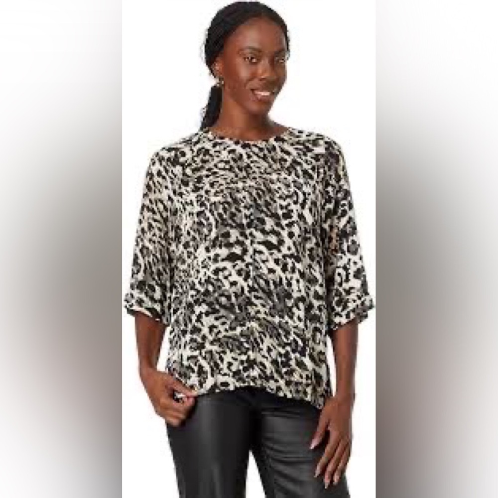 Westbound Black and White Animal Print Blouse. XL